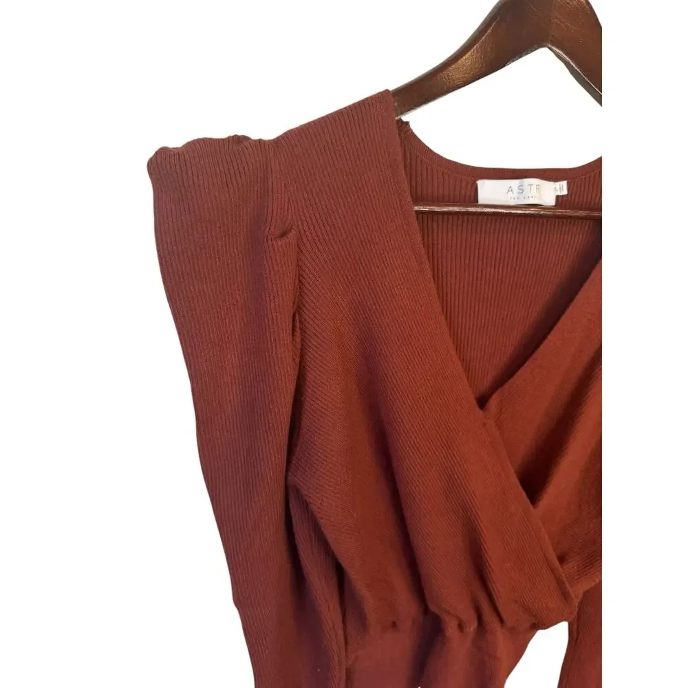 ASTR THE LABEL Suki Puff Shoulder Sweater Rust Orange Size Med Surplice Revolve - Picture 4 of 7